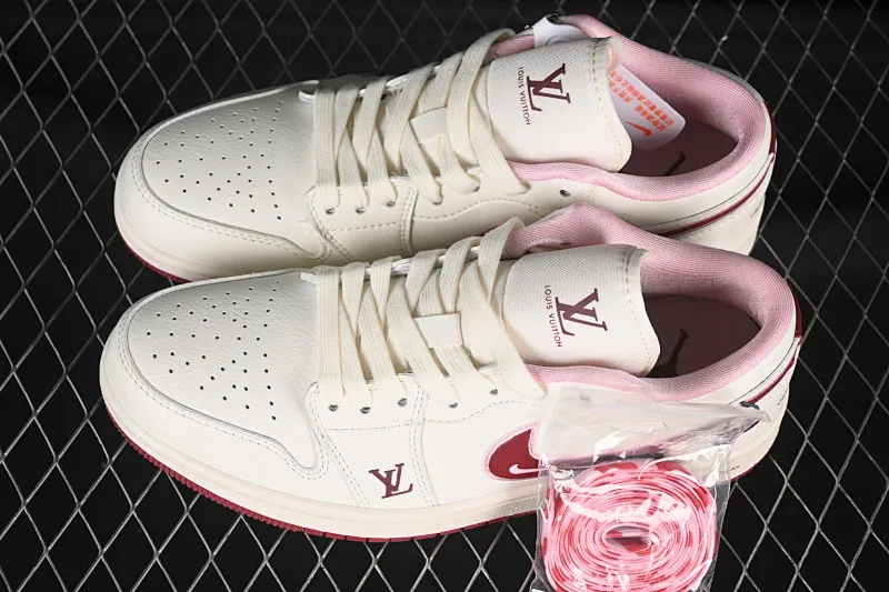 All categories Air Jordan Jordan series basketball shoes Air Jordan 1 Low High-end customized low-top sneakers Air Jordan 1 Low AJ1 Joe 1 Valentine's Day limited red cherry High-end customized low-top retro basketball shoes XX3168-520